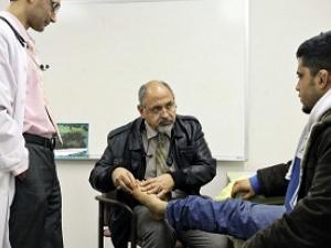 Muslims Heal Uninsured Americans